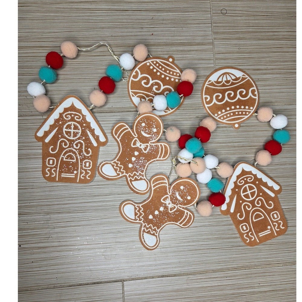 Christmas Gingerbread Man House Ornament Pom Pom Garland Holiday Decor